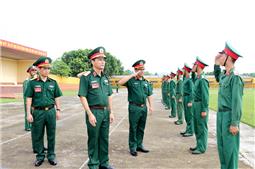 Quân khu kiểm tra kết quả xây dựng đơn vị VMTD “mẫu mực, tiêu biểu” và đơn vị điểm năm 2024